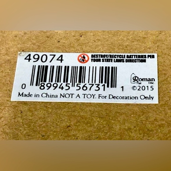 SOLD The Pope in the Pope Mobile, Collective Figurine, Catholic Decor - Picture 10 of 11